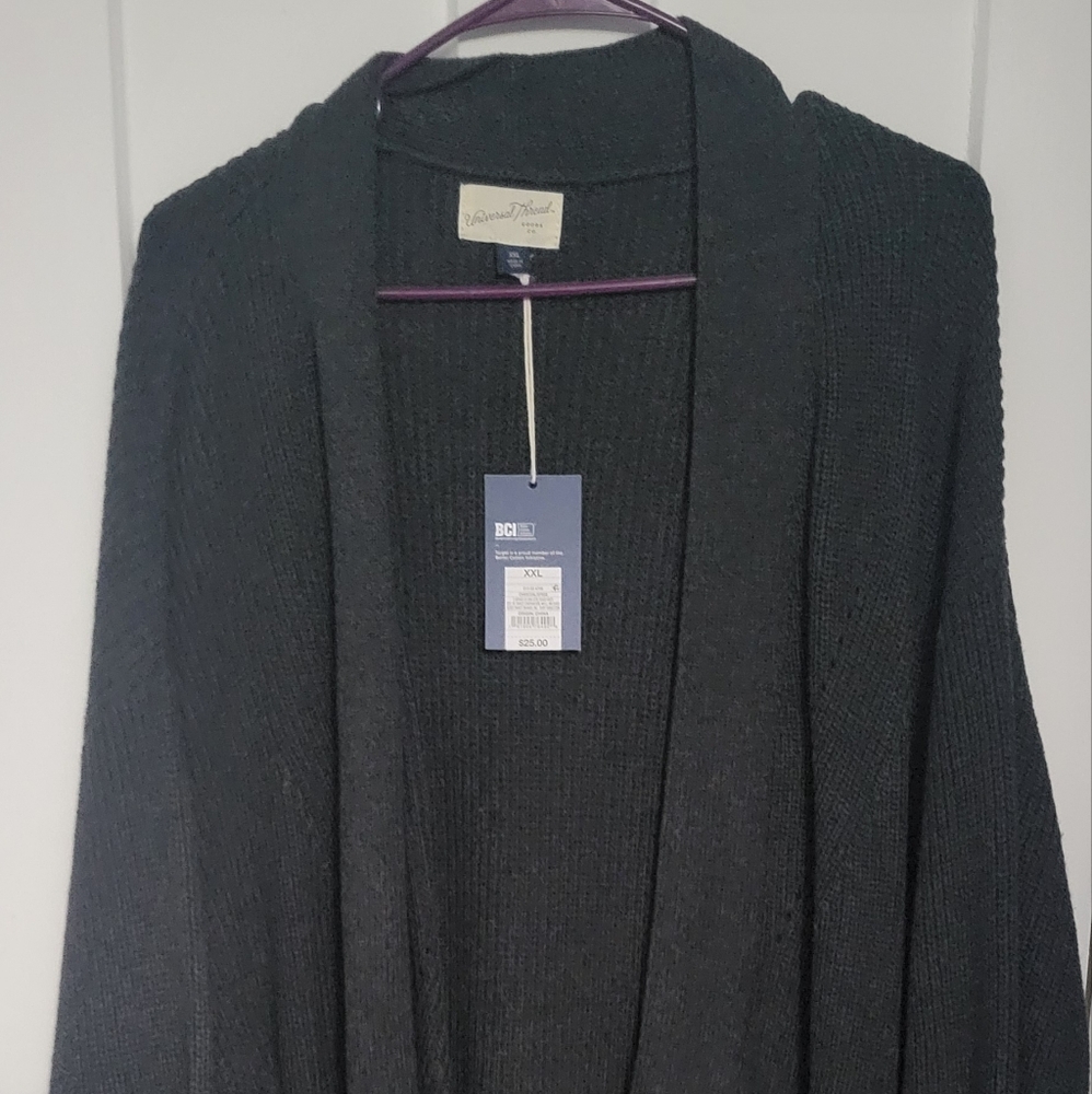 Cardigan sweater